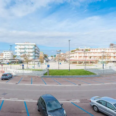 Residence Playa Grande Immobiliare Pacella Lido di Jesolo Exterior photo