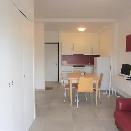 Residence Playa Grande Immobiliare Pacella Lido di Jesolo Room photo
